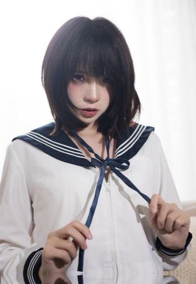 日女人的b_4K高清免费观看